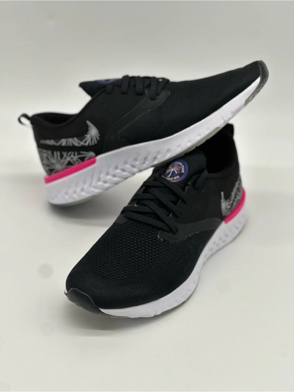 Nike Black Knit Running Sneakers with Pink Heel Accent